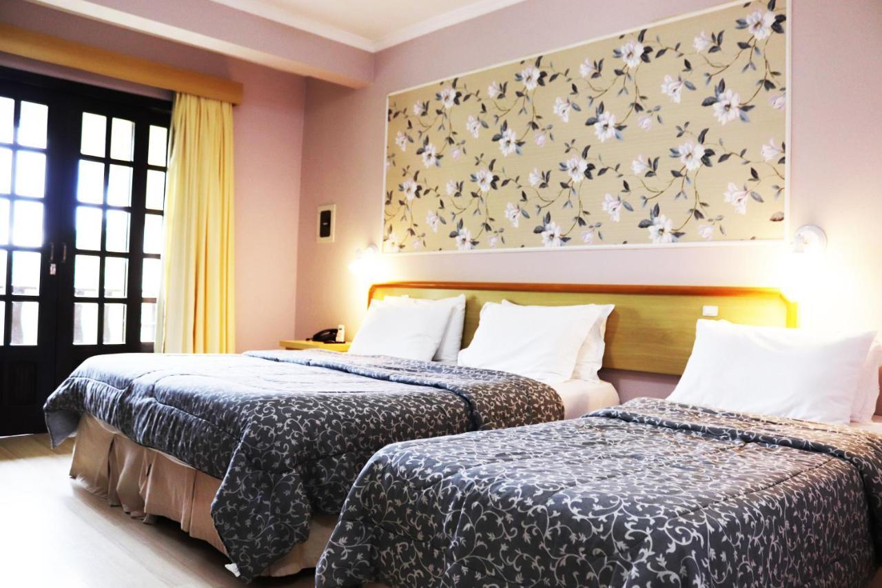 Hotel Do Santuario Нова-Тренту Экстерьер фото